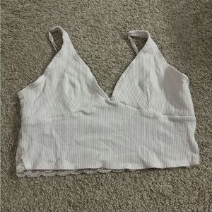 Basic white garage top